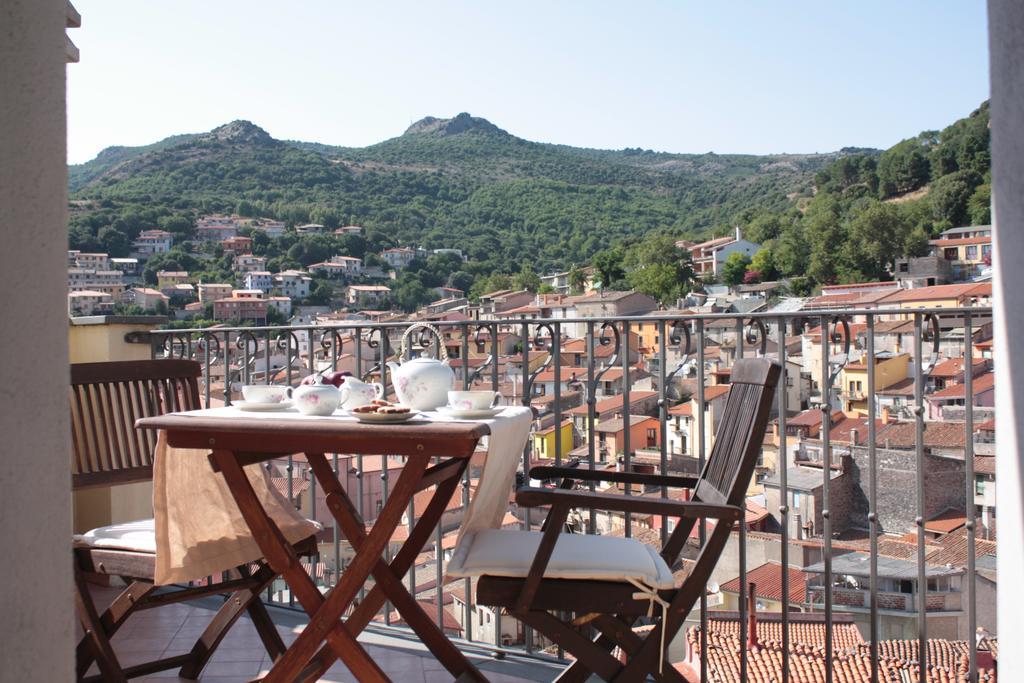 Il Lupo Rosso Bed and Breakfast Santu Lussurgiu Kamer foto