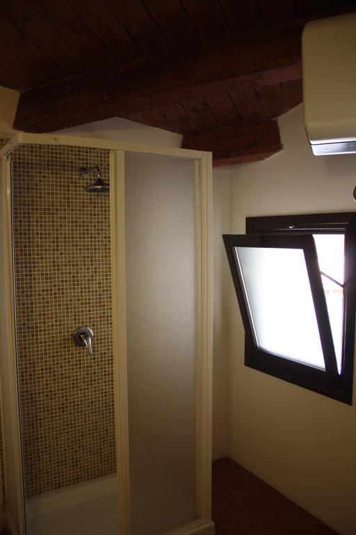 Il Lupo Rosso Bed and Breakfast Santu Lussurgiu Buitenkant foto